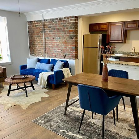 Cozy Historic Family Home In The Heart Of Ричмонд Экстерьер фото
